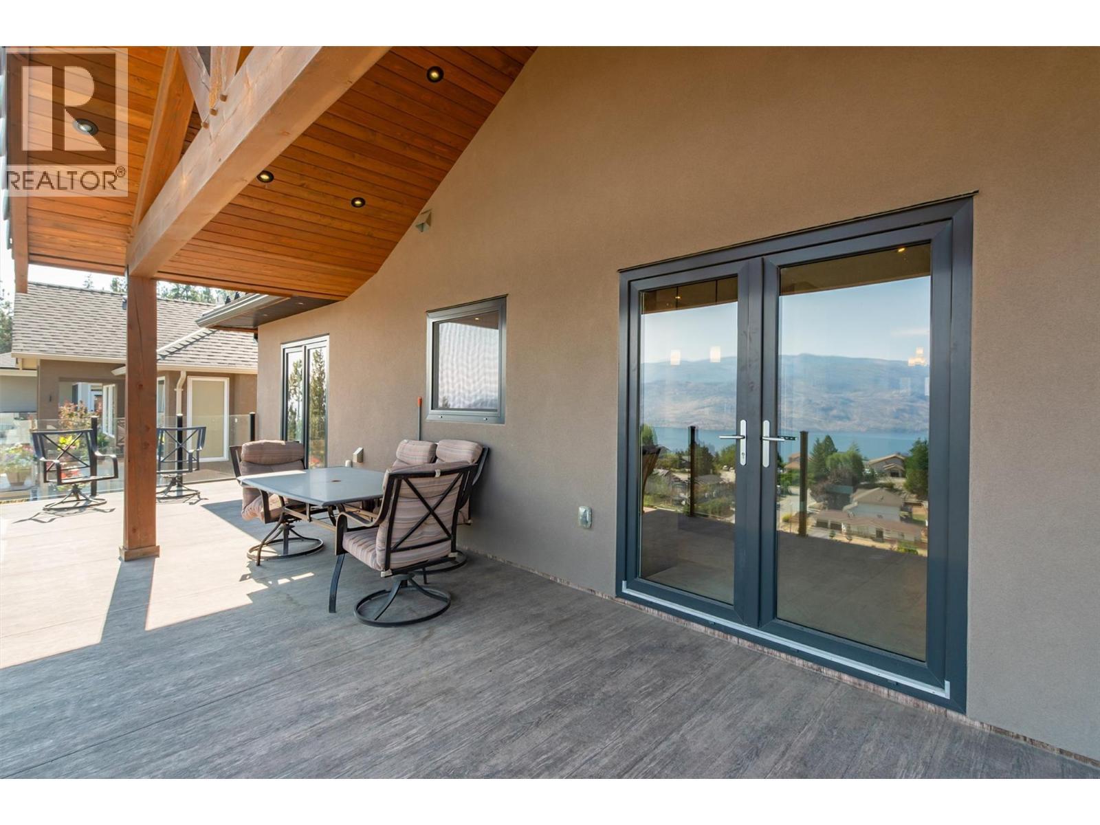 6172 Seymoure Avenue, Peachland, BC - Outdoor With Deck Patio Veranda With Exterior