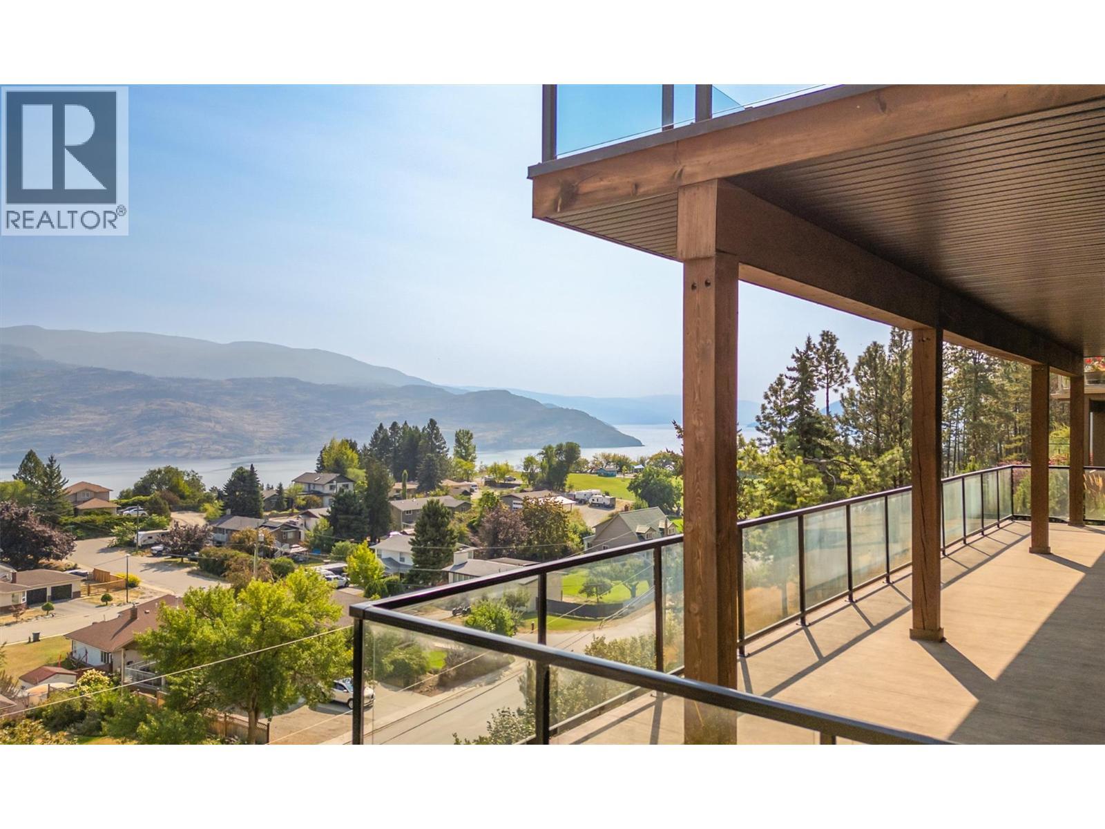 6172 Seymoure Avenue, Peachland, BC - Outdoor With View With Exterior