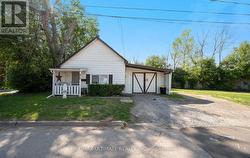 21 RUSSELL STREET Fort Erie, ON L2A 4C1