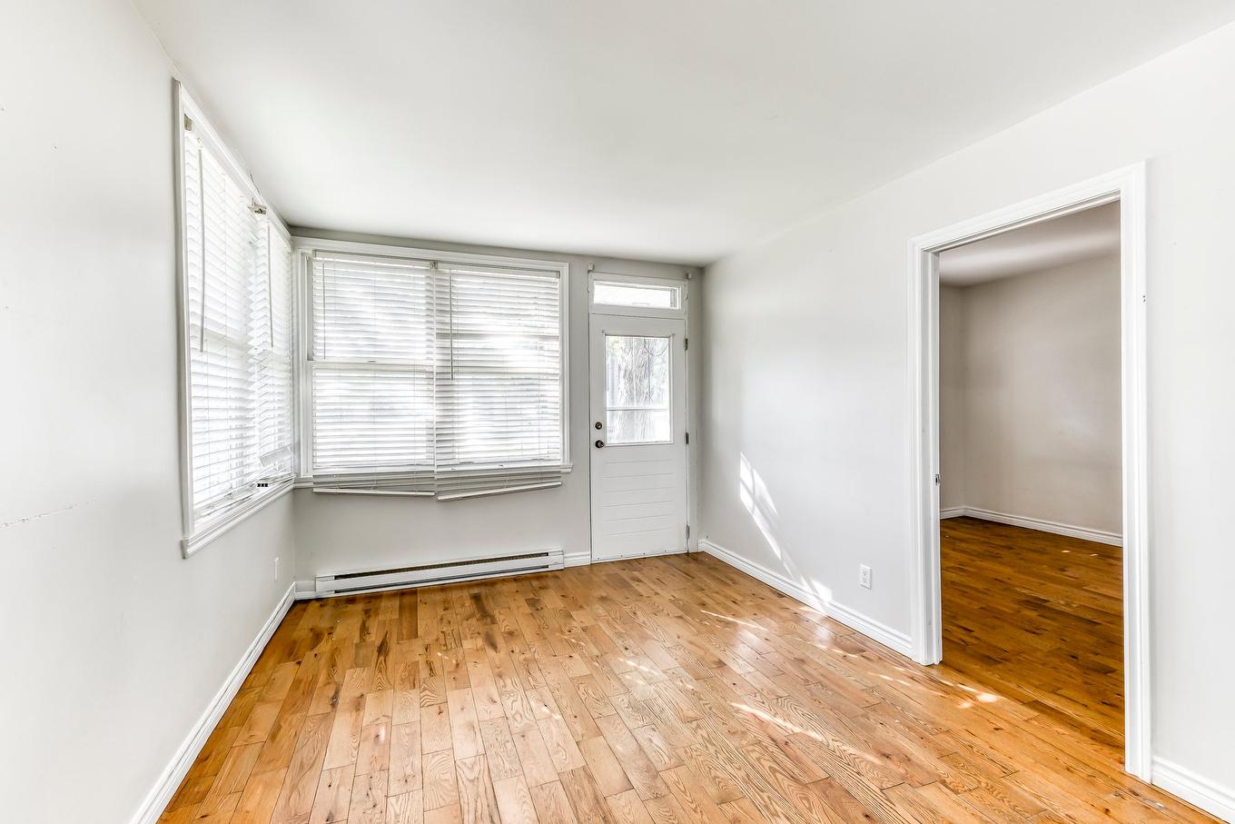 Salle familiale - 161 Rue Brodeur, Vaudreuil-Dorion, QC - Indoor Photo Showing Other Room