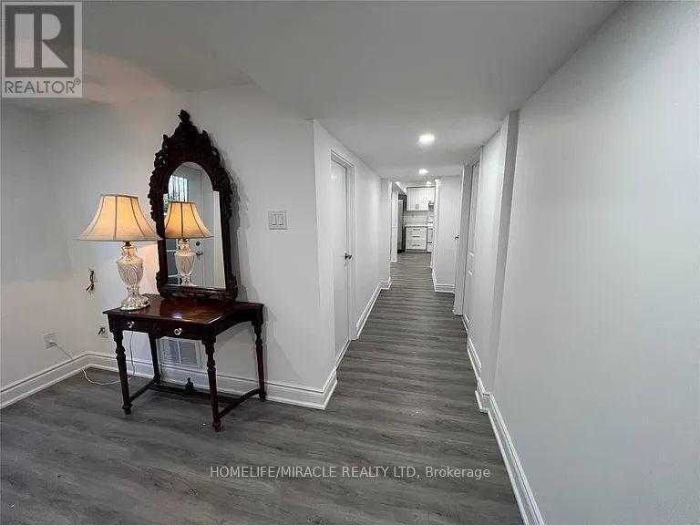 3371 Schomberg Avenue, Mississauga, ON - Indoor Photo Showing Other Room