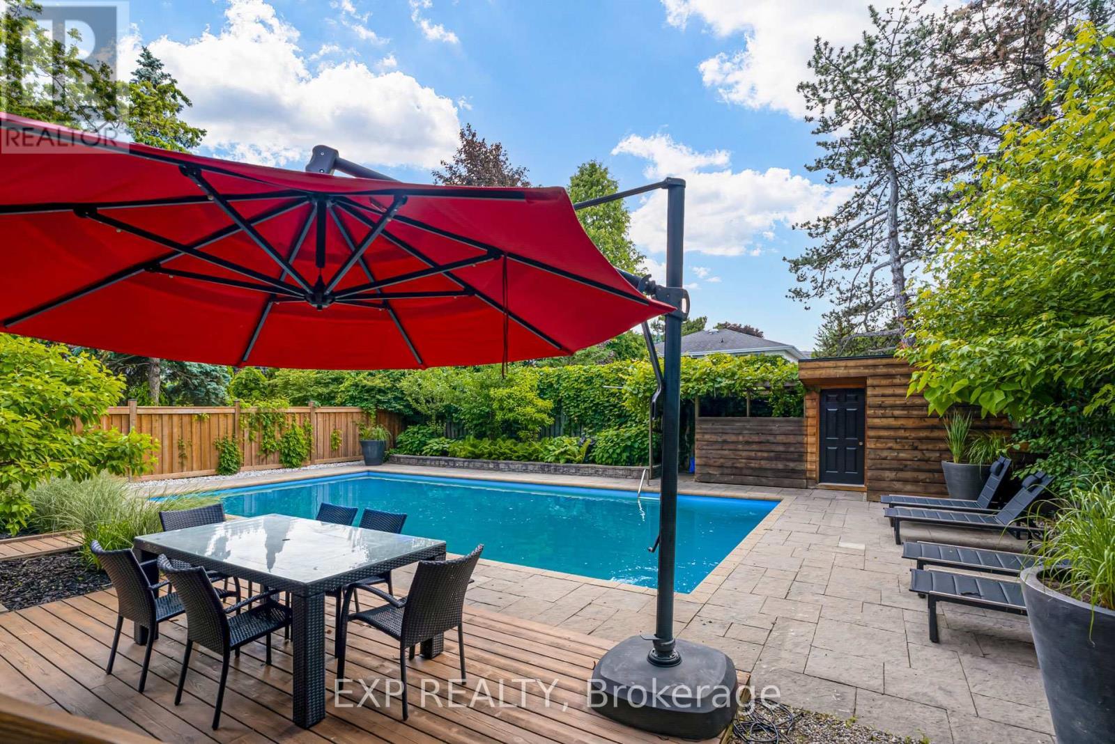 26 Richmond Drive, Brampton, ON - Outdoor With In Ground Pool