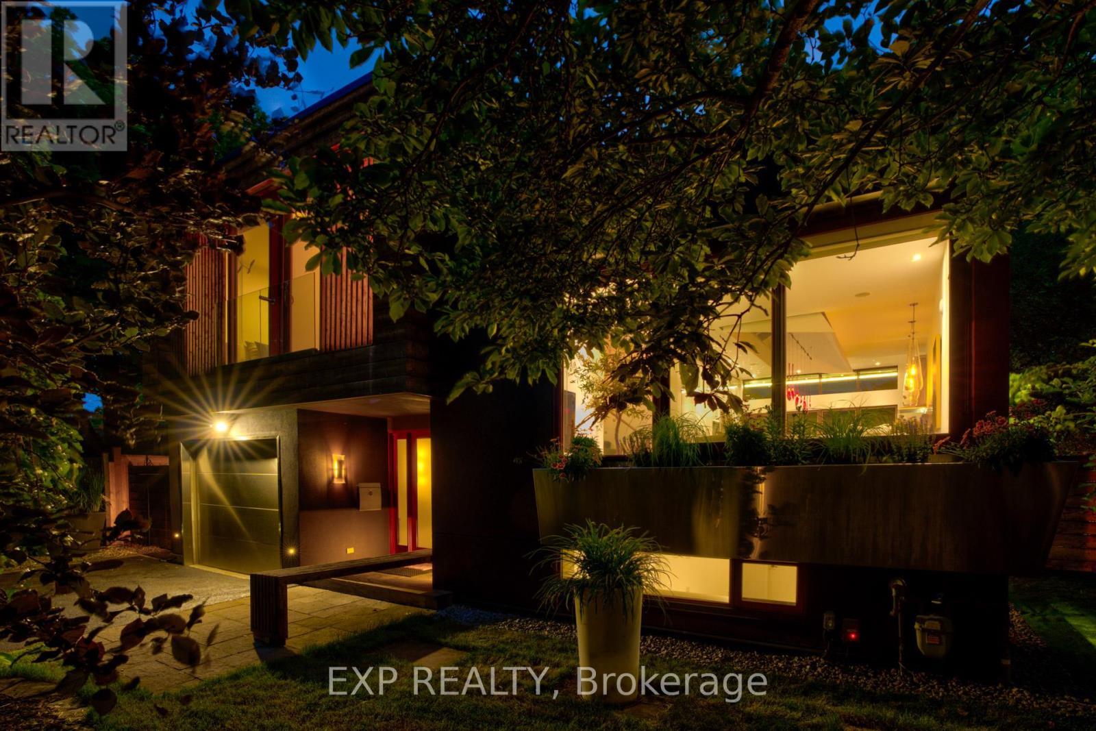 26 Richmond Drive, Brampton, ON - Outdoor