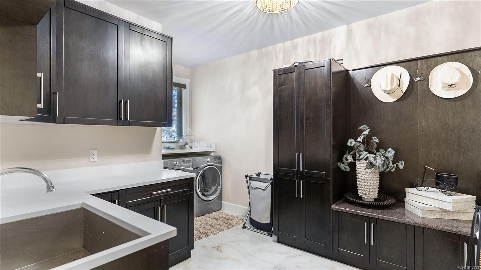 2328 Nicklaus Dr, Langford, BC