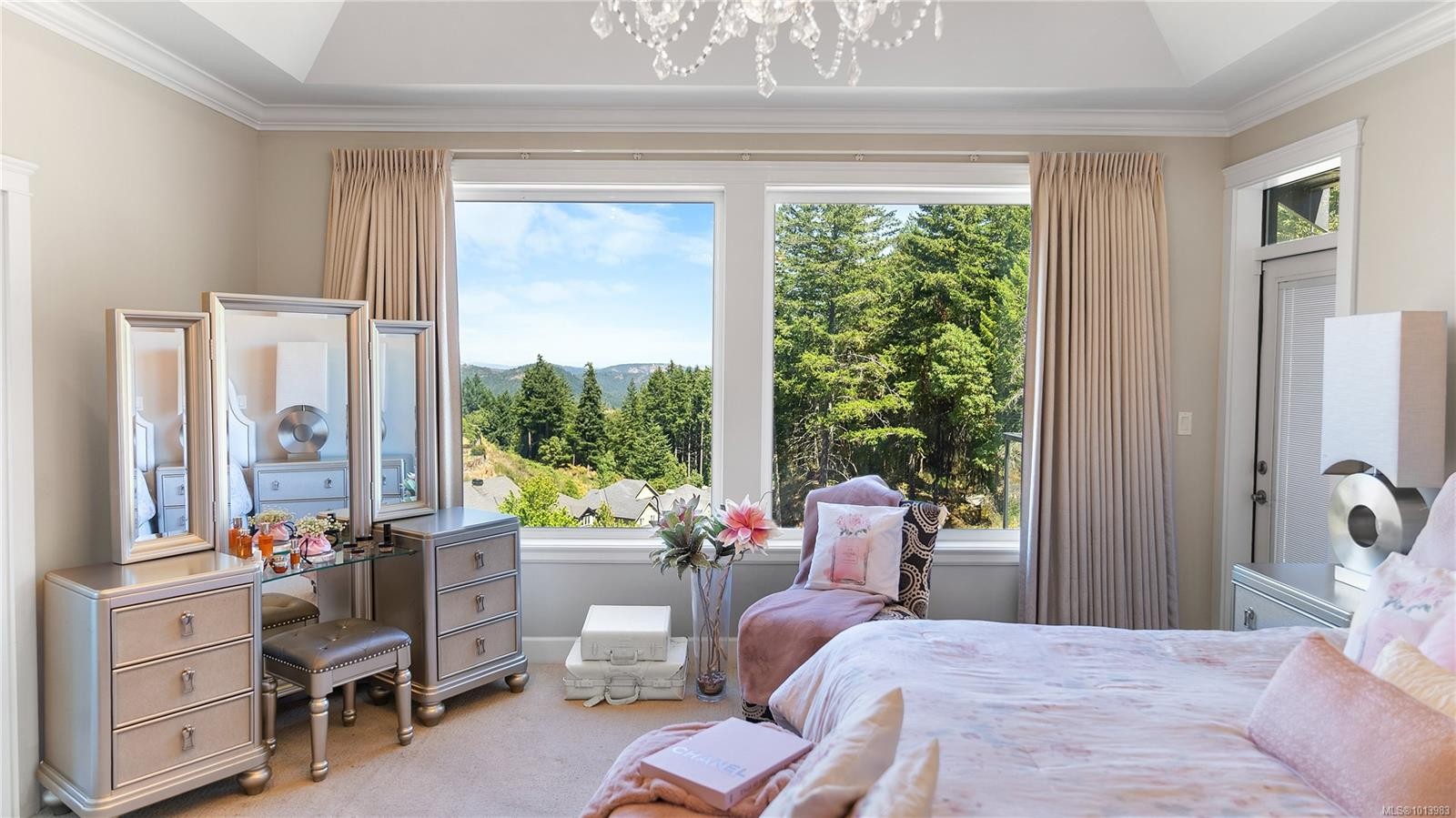 2328 Nicklaus Dr, Langford, BC