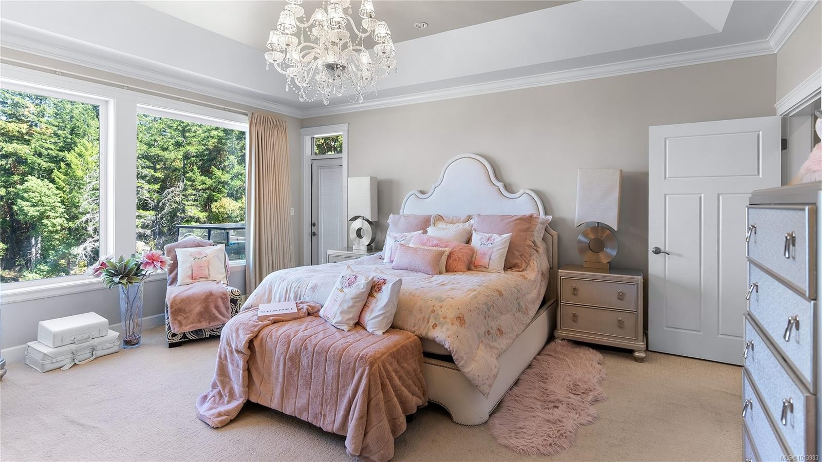 2328 Nicklaus Dr, Langford, BC