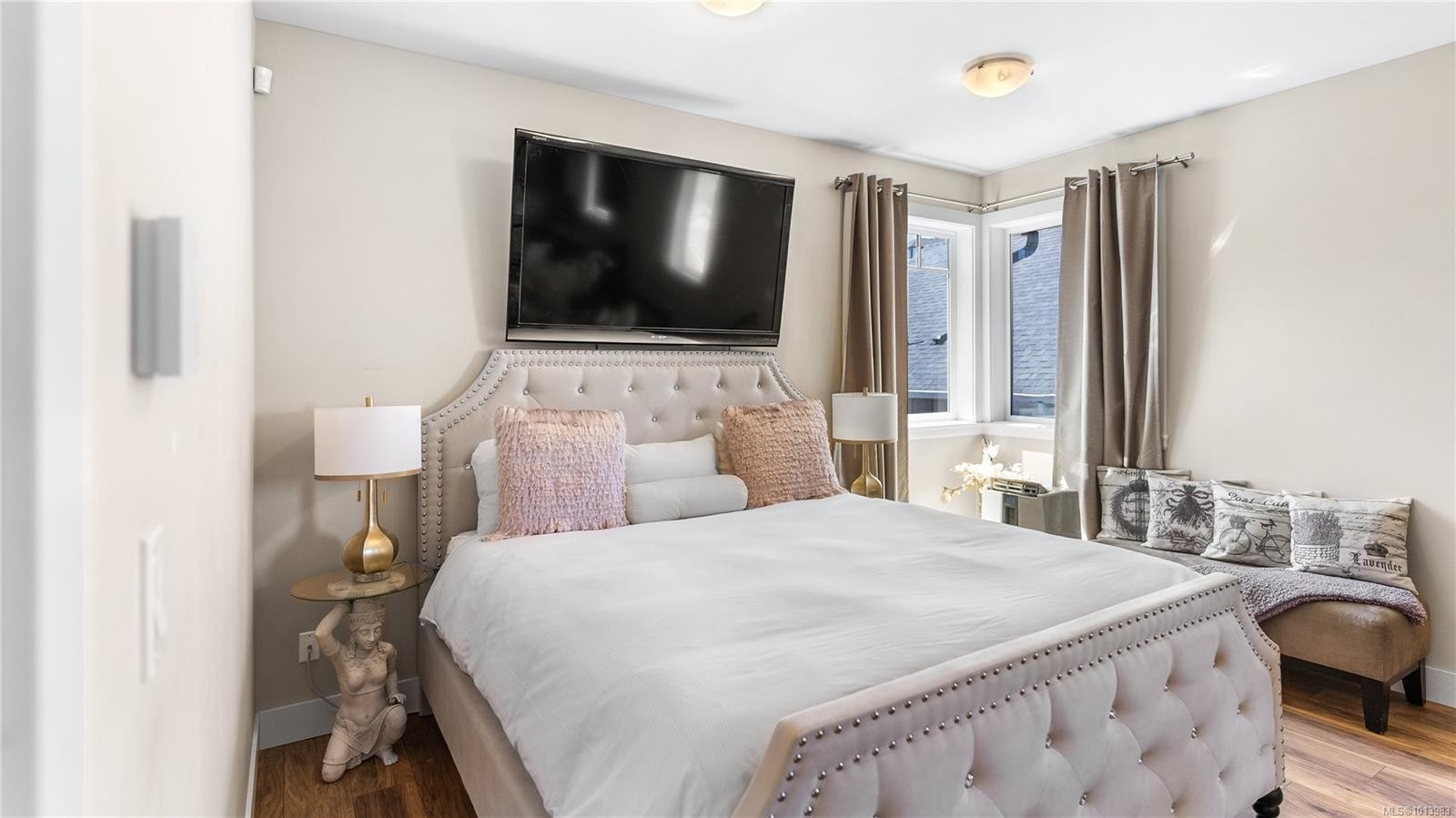 2328 Nicklaus Dr, Langford, BC