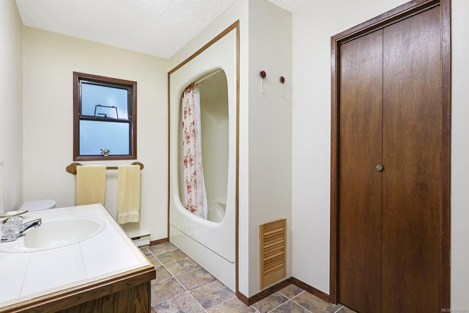 651 Gorge Harbour, Cortes Island, BC