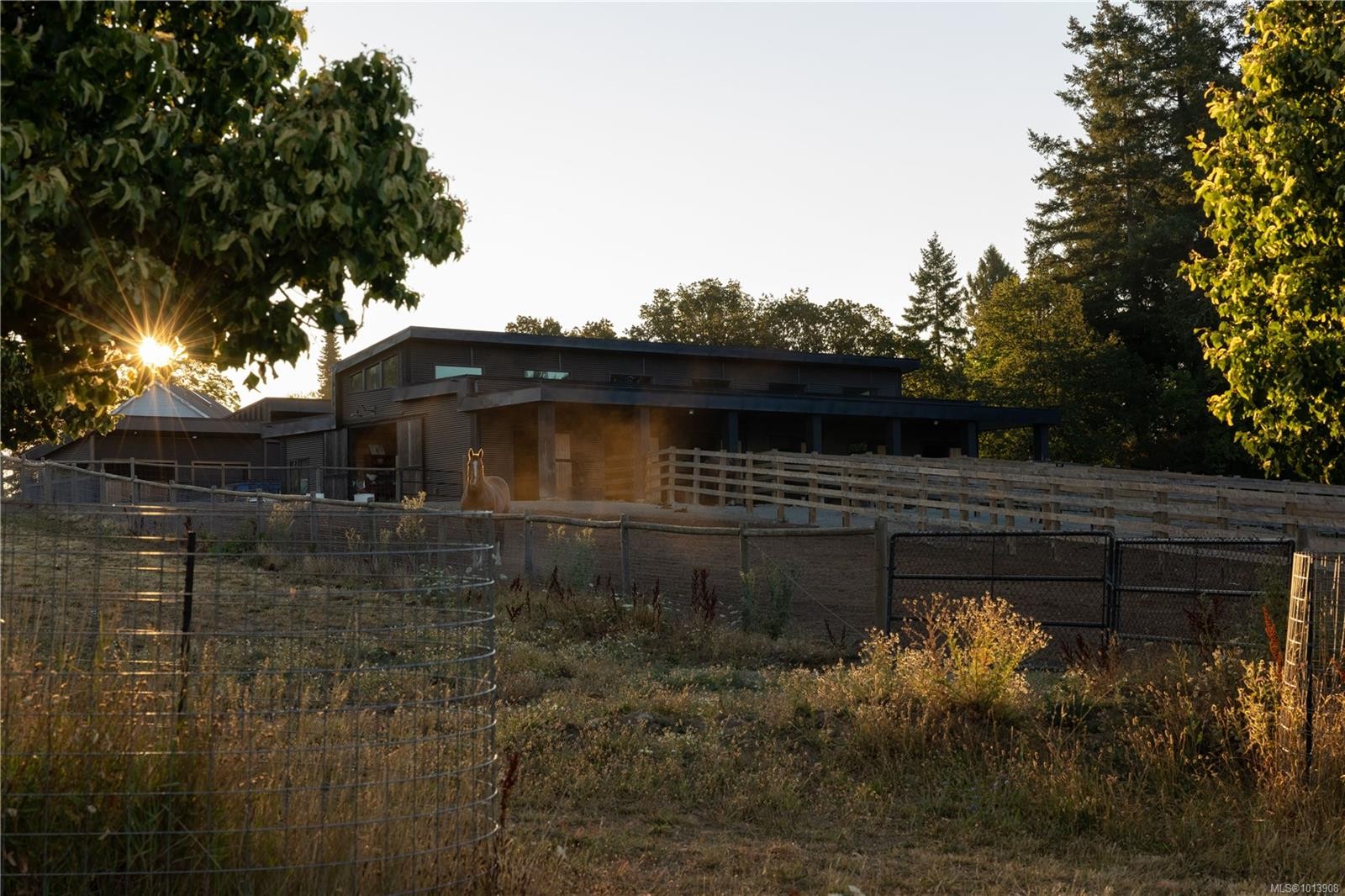 7756 West Saanich Rd, Central Saanich, BC