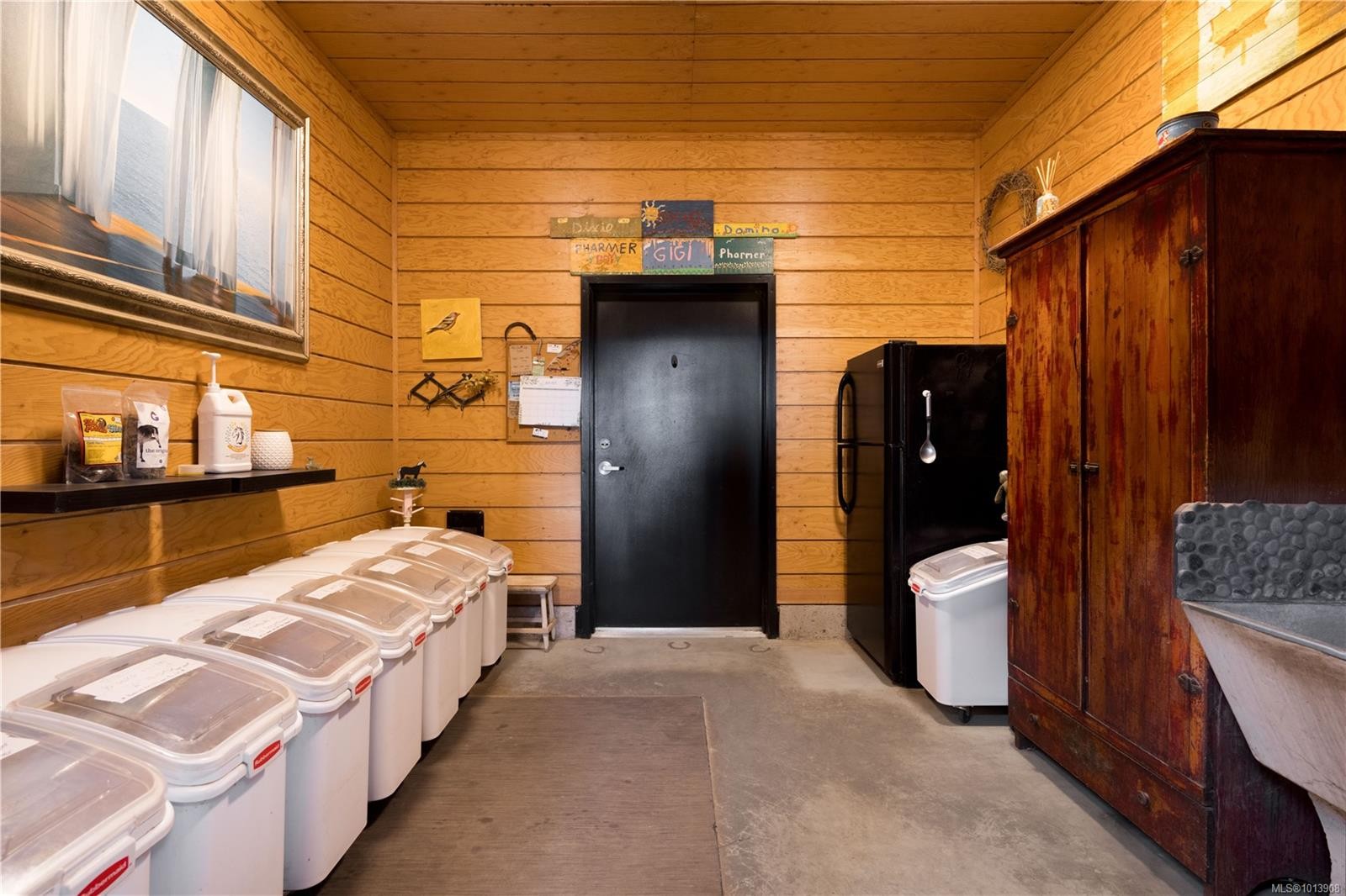 7756 West Saanich Rd, Central Saanich, BC