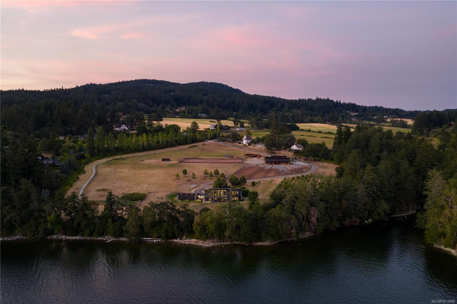 7756 West Saanich Rd, Central Saanich, BC