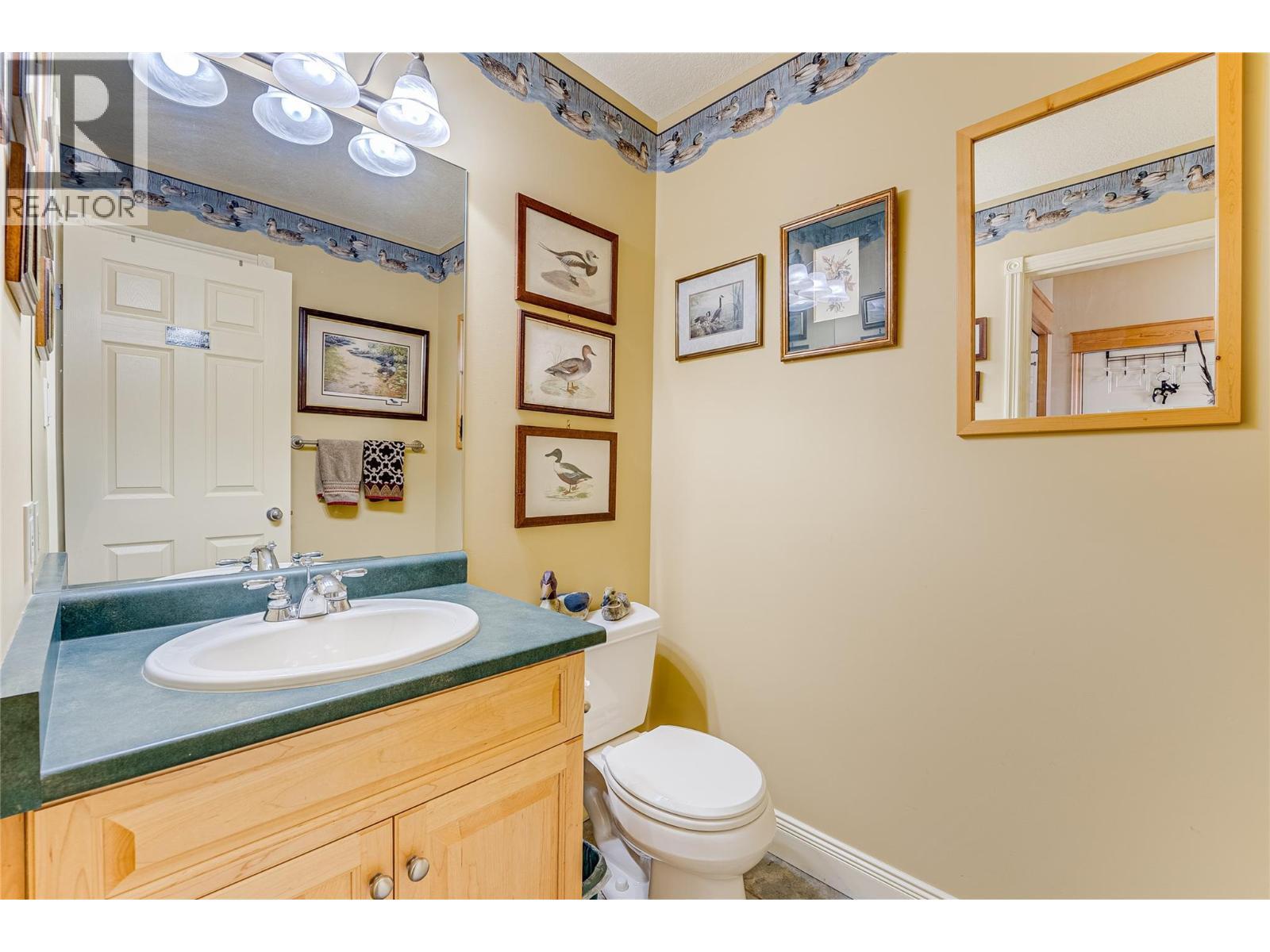 635 Monashee Road Unit# 8, Silver Star, BC - Indoor Photo Showing Bathroom