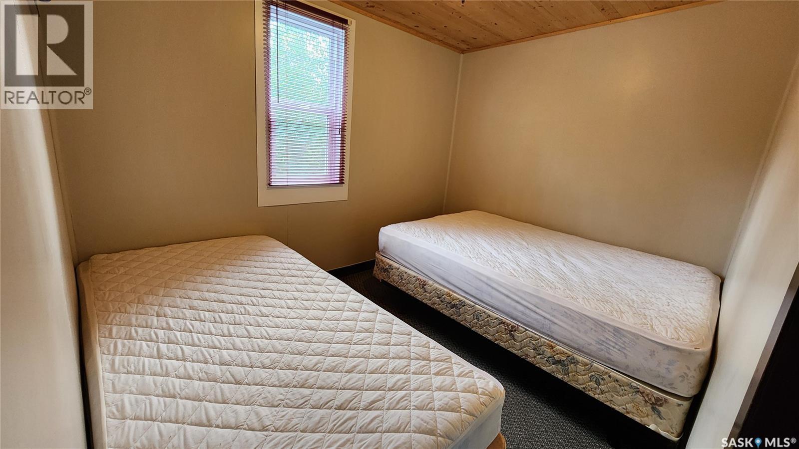 Michel Point Lodge, Dore Lake, SK