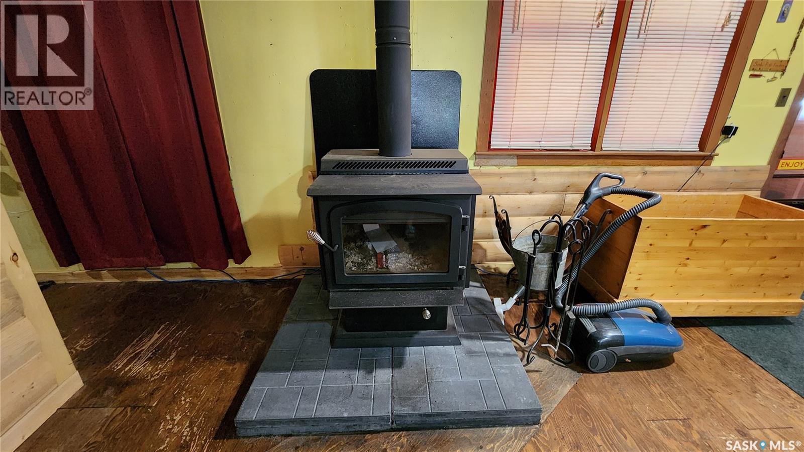 Michel Point Lodge, Dore Lake, SK