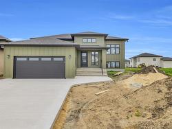 48 Wild Plum Lane Steinbach, MB R5G 2Z1