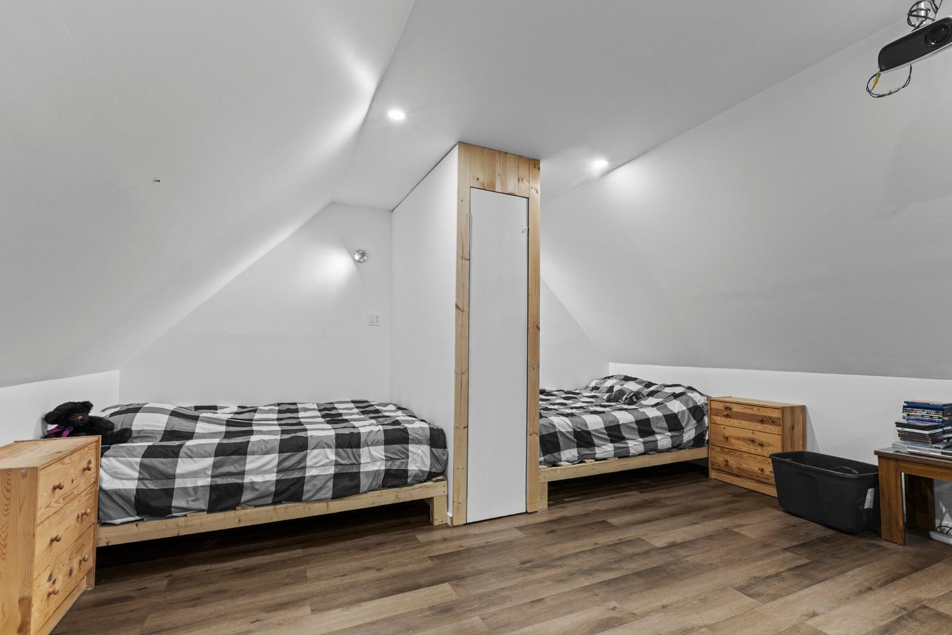 Primary bedroom - 135 Ch. Des Oreilles-D'Ours, Wentworth, QC - Indoor Photo Showing Bedroom