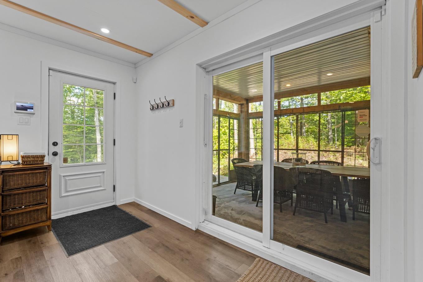 Hall - 135 Ch. Des Oreilles-D'Ours, Wentworth, QC - Indoor Photo Showing Other Room