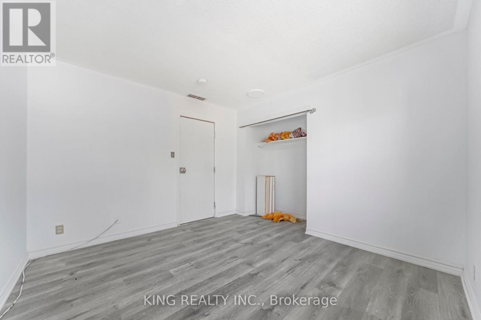 1097 Queens Boulevard, Kitchener, ON