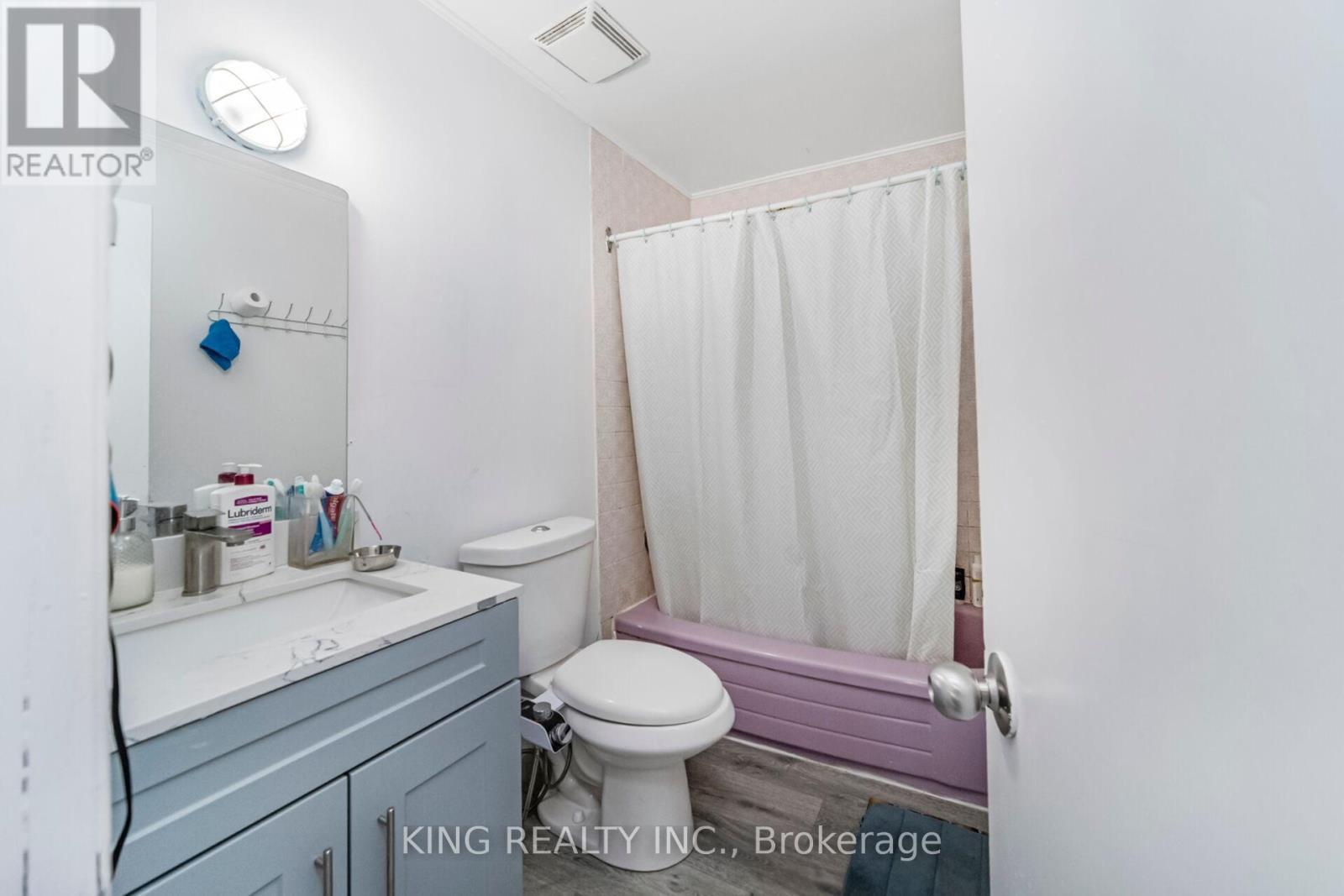 1097 Queens Boulevard, Kitchener, ON