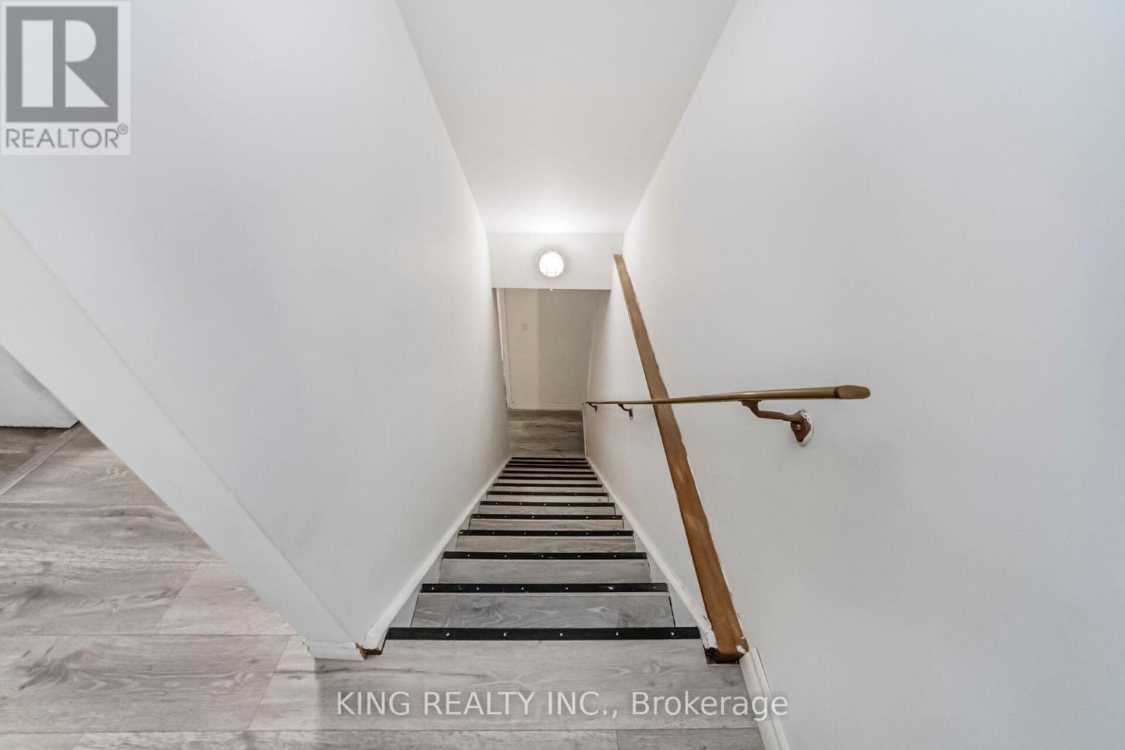 1097 Queens Boulevard, Kitchener, ON