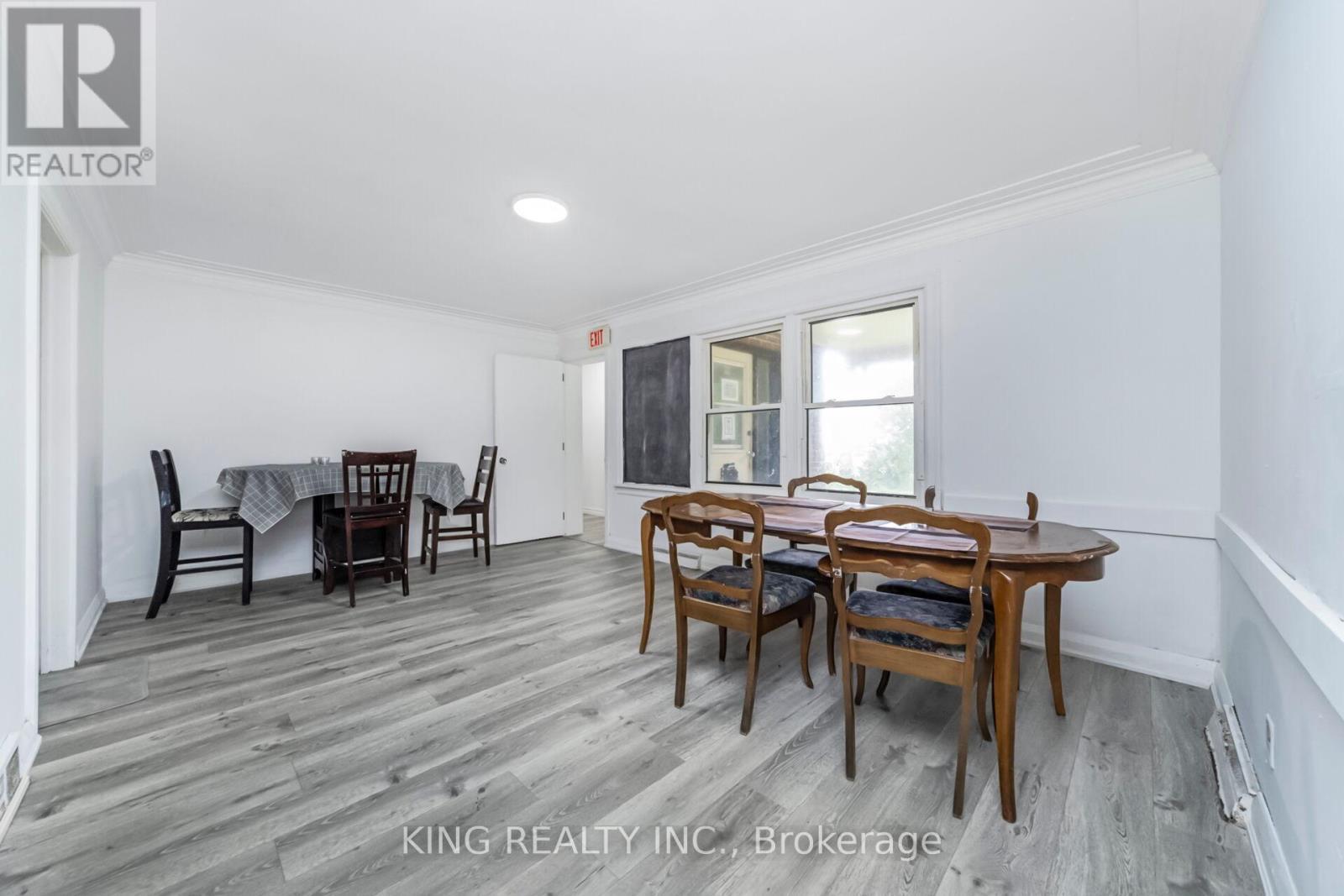 1097 Queens Boulevard, Kitchener, ON