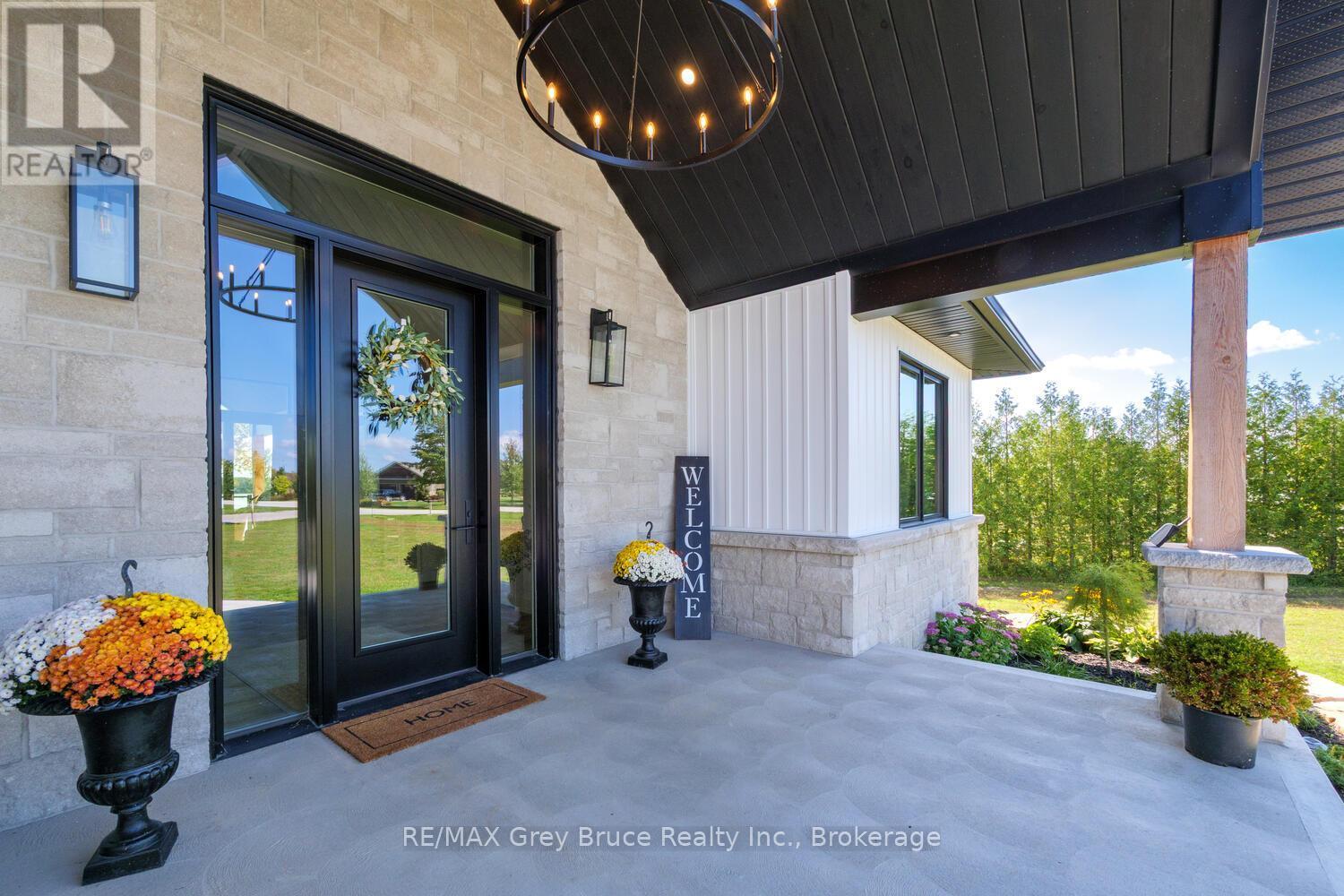 117 Almur Drive, Georgian Bluffs, ON - Outdoor With Exterior