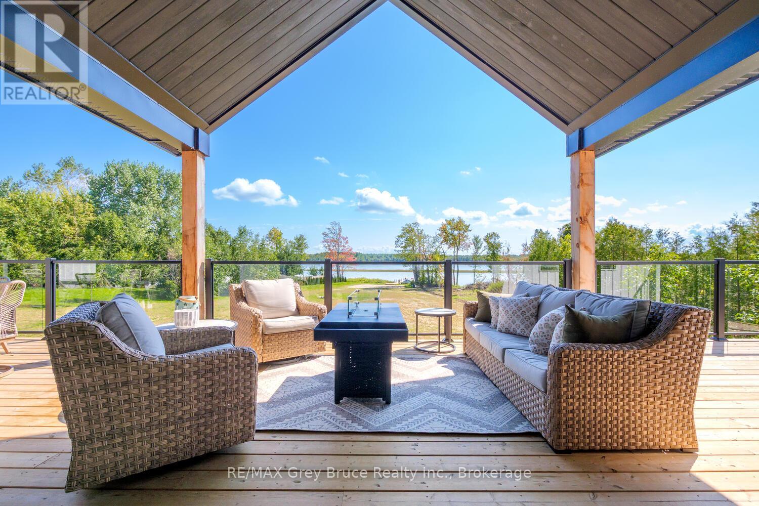 117 Almur Drive, Georgian Bluffs, ON - Outdoor With Deck Patio Veranda With Exterior