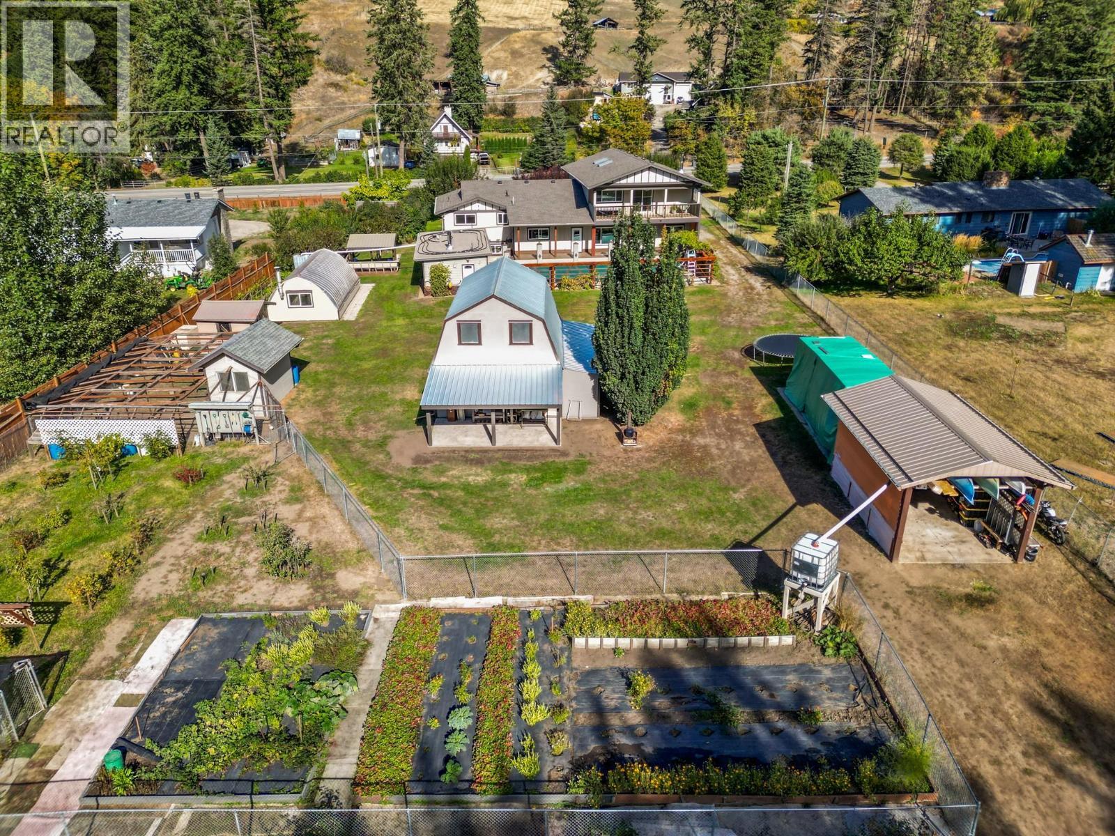 5936 Highway 6, Coldstream, BC - Outdoor