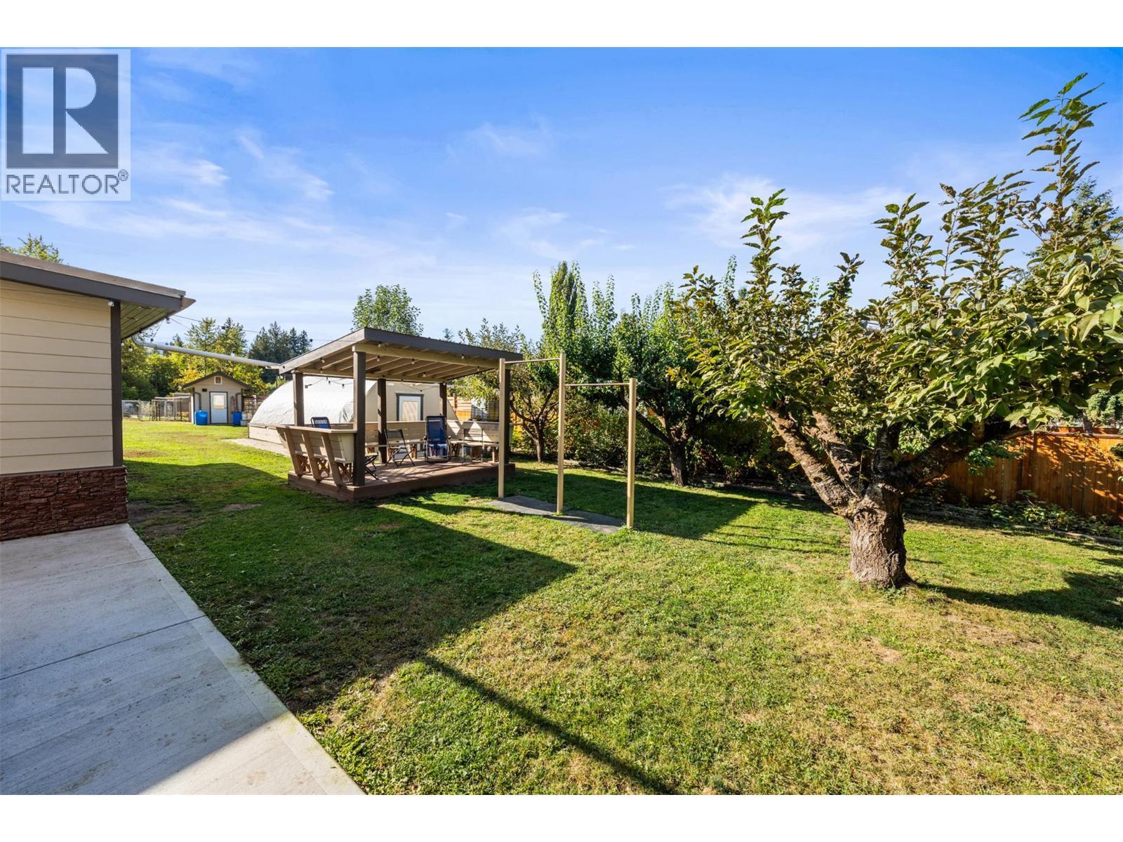 5936 Highway 6, Coldstream, BC - Outdoor With Deck Patio Veranda