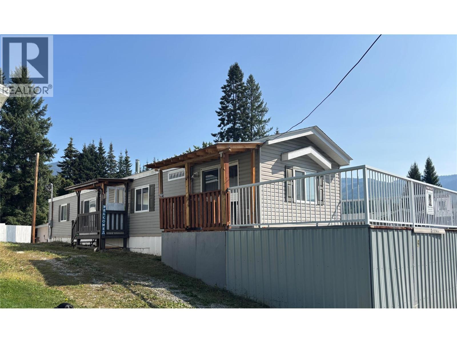 10 Nelson Avenue Unit# 4, Fruitvale, BC