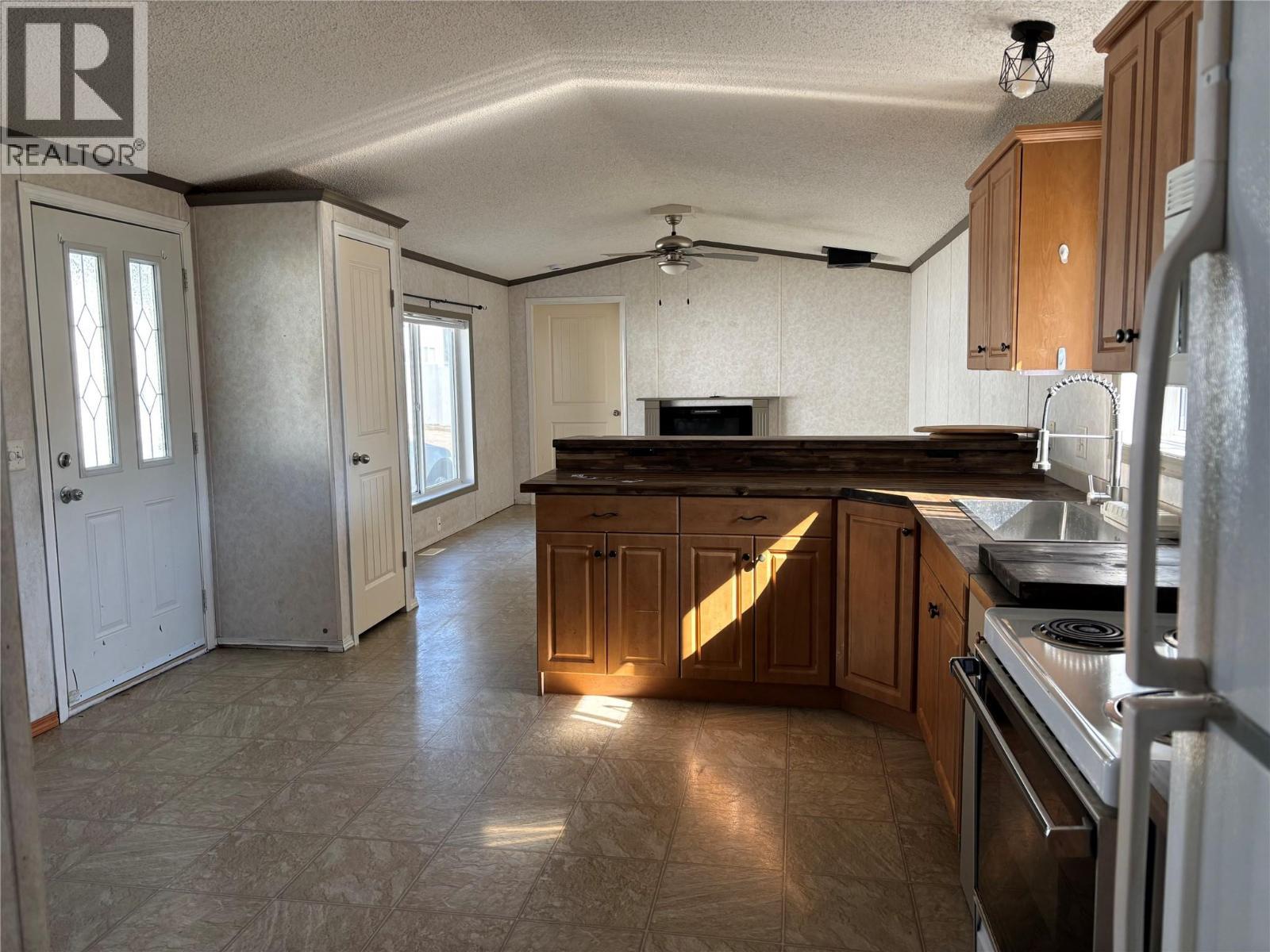 10 Nelson Avenue Unit# 4, Fruitvale, BC