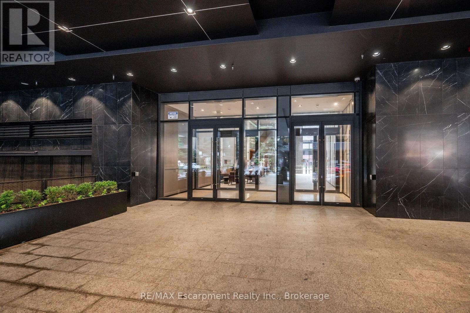 2816 - 488 University Avenue, Toronto (University), ON - Photo Showing Other Room