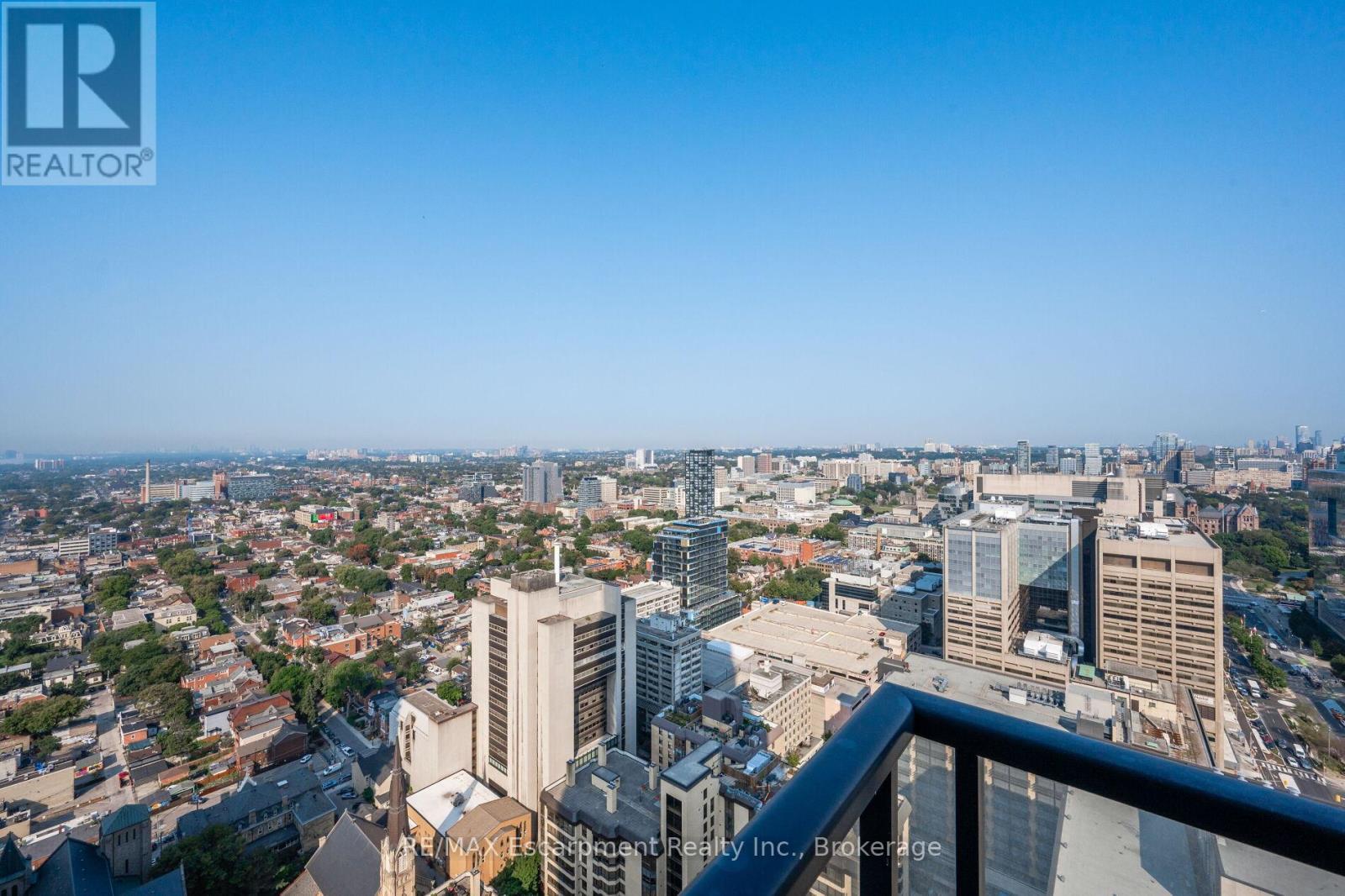 2816 - 488 University Avenue, Toronto (University), ON - Outdoor With View