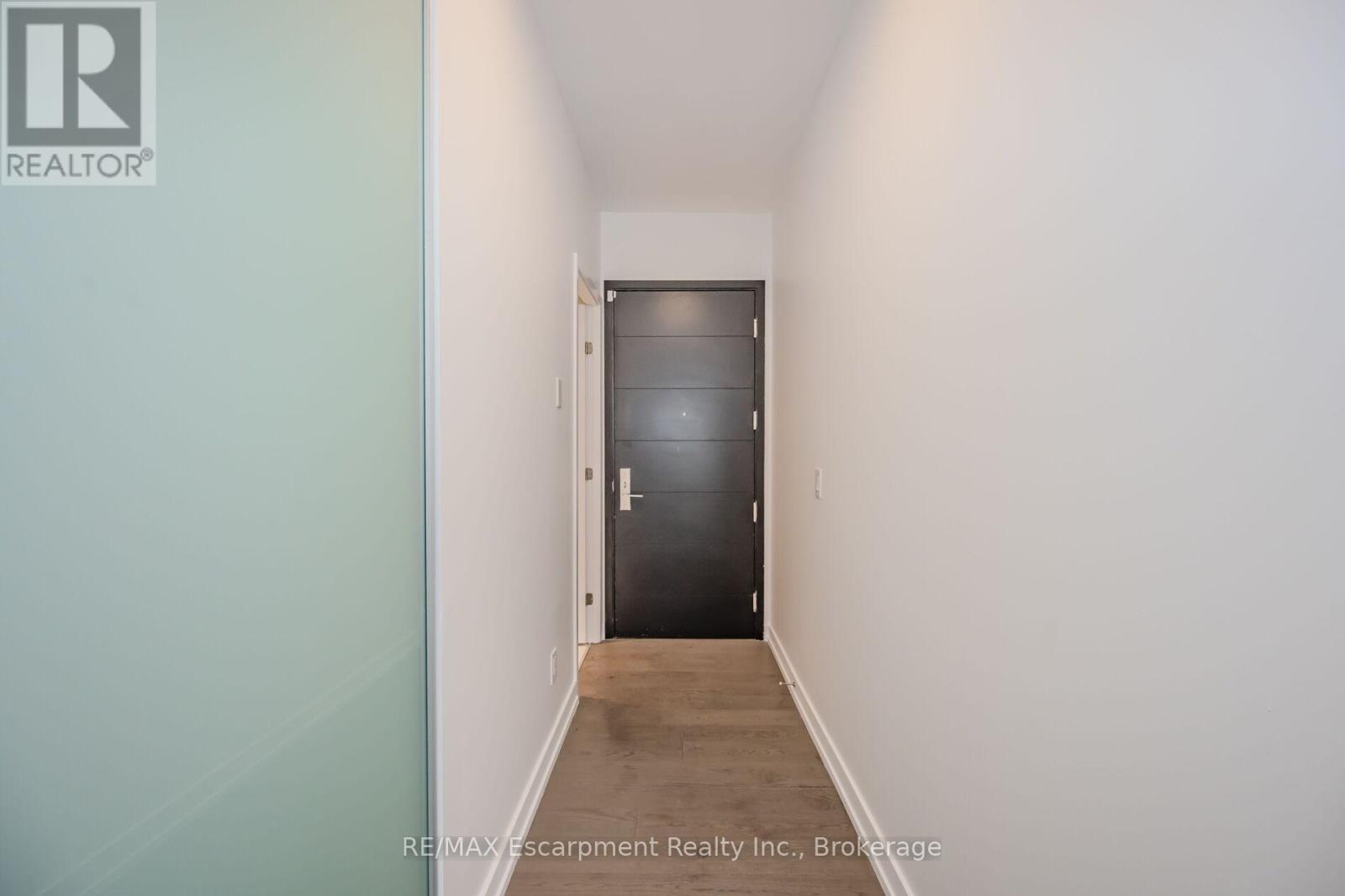 2816 - 488 University Avenue, Toronto (University), ON - Indoor Photo Showing Other Room