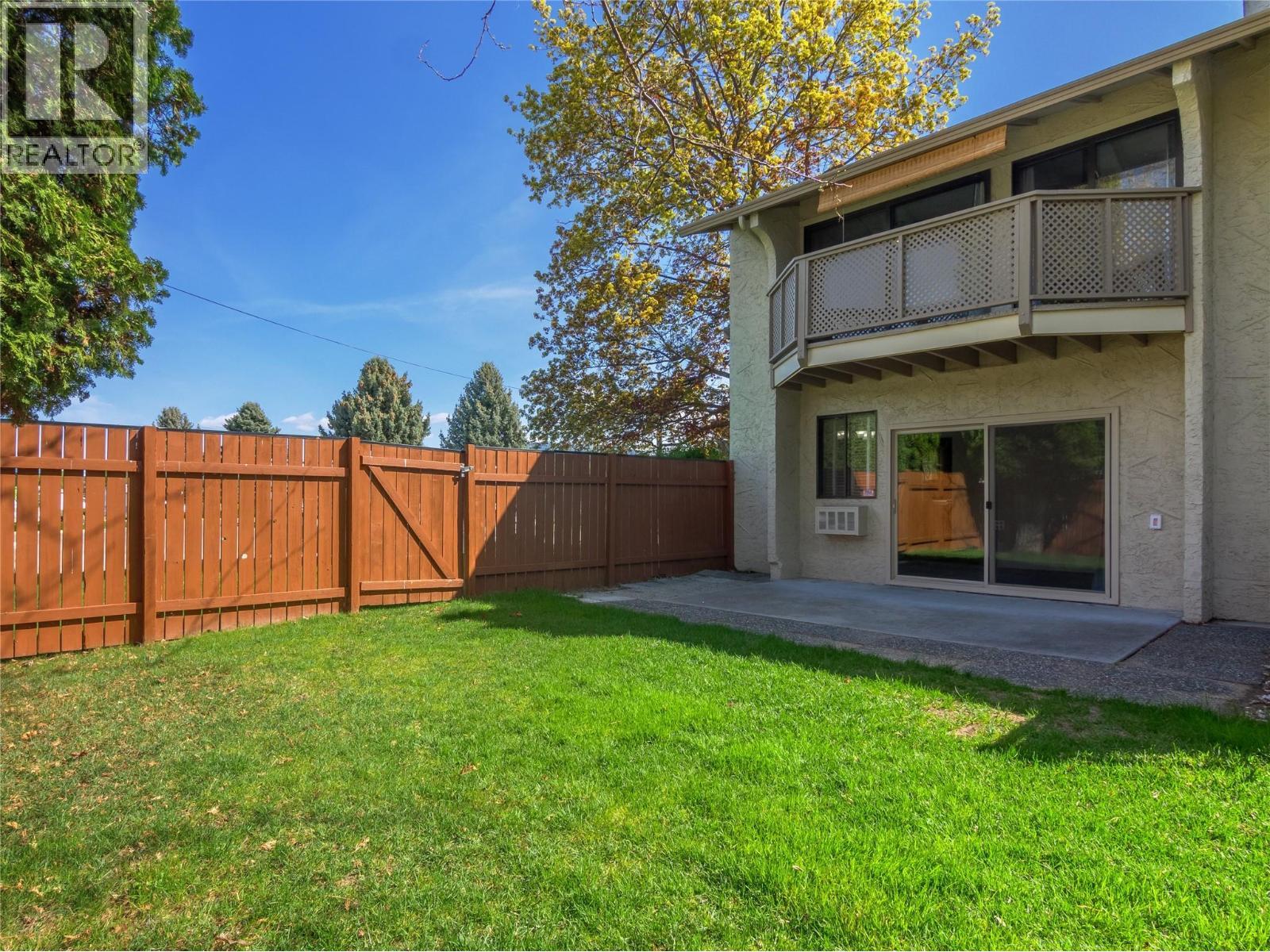 310 Yorkton Avenue Unit# 1, Penticton, BC - Outdoor