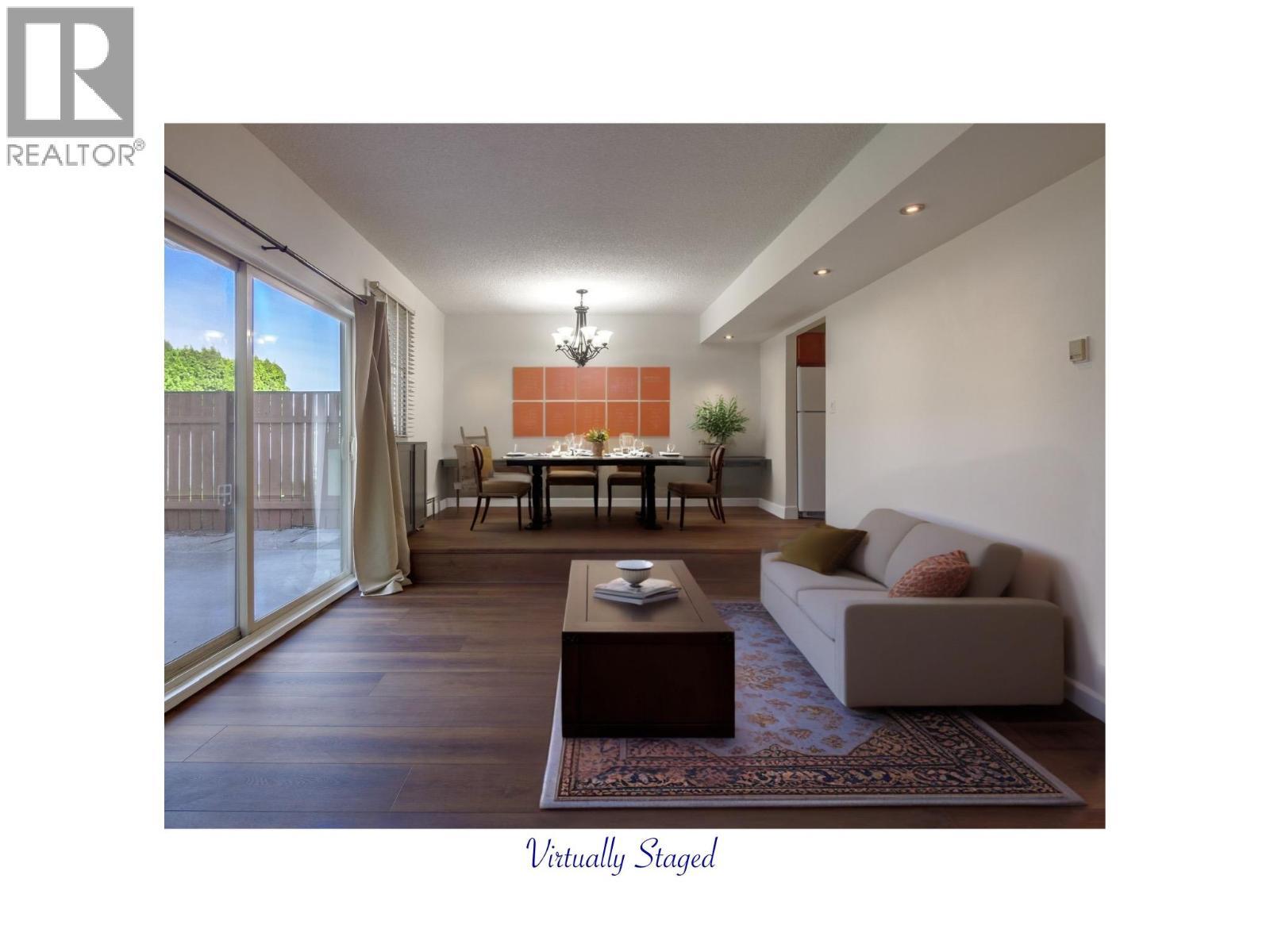 310 Yorkton Avenue Unit# 1, Penticton, BC - Indoor Photo Showing Living Room