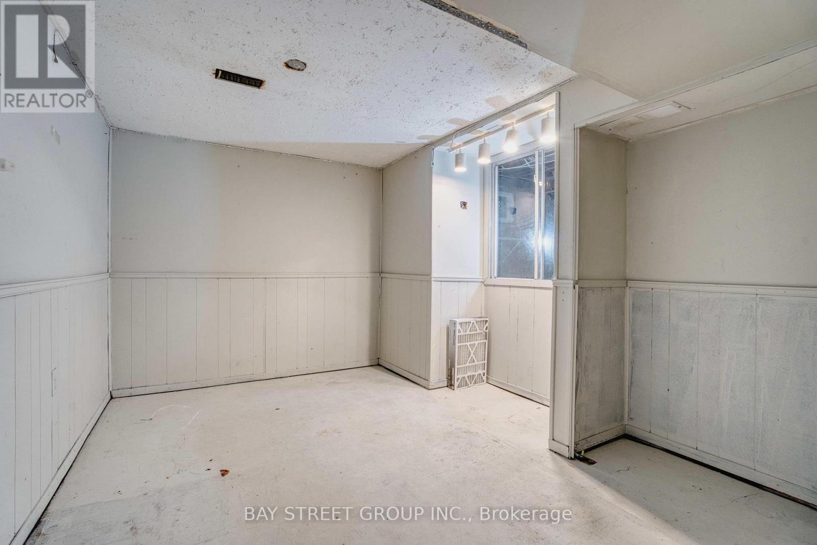 1 Ranchwood Crescent, London North, ON - Indoor Photo Showing Other Room