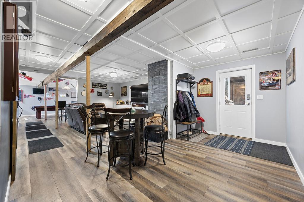 11701 Coldstream Creek Road, Coldstream, BC - Indoor