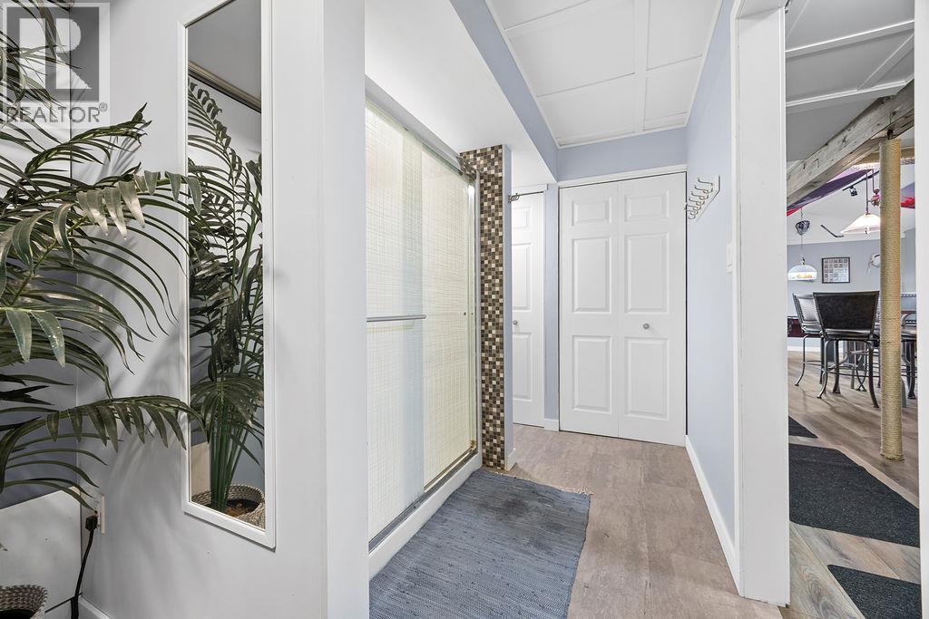 11701 Coldstream Creek Road, Coldstream, BC - Photo Showing Other Room