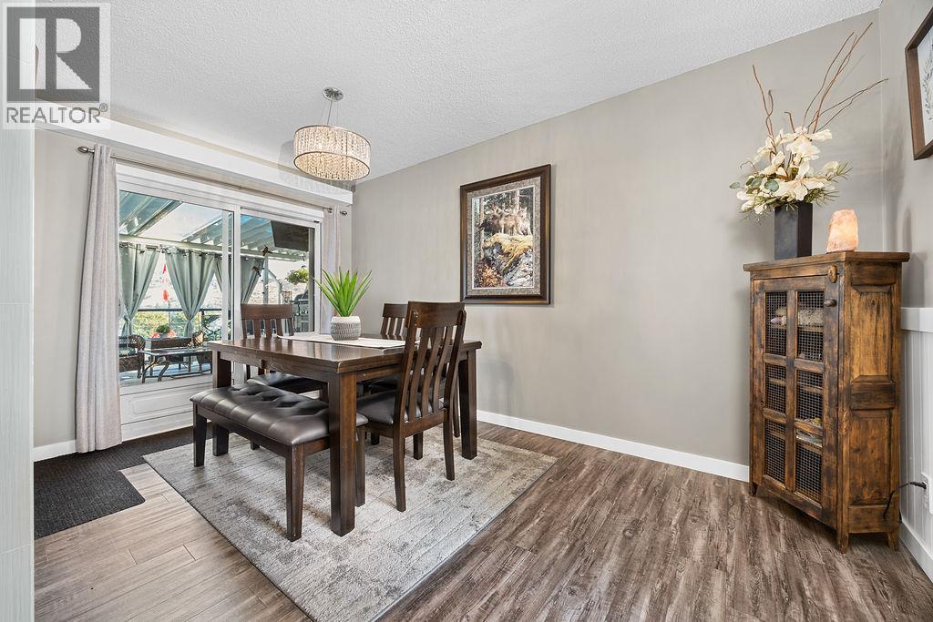 11701 Coldstream Creek Road, Coldstream, BC - Indoor Photo Showing Dining Room