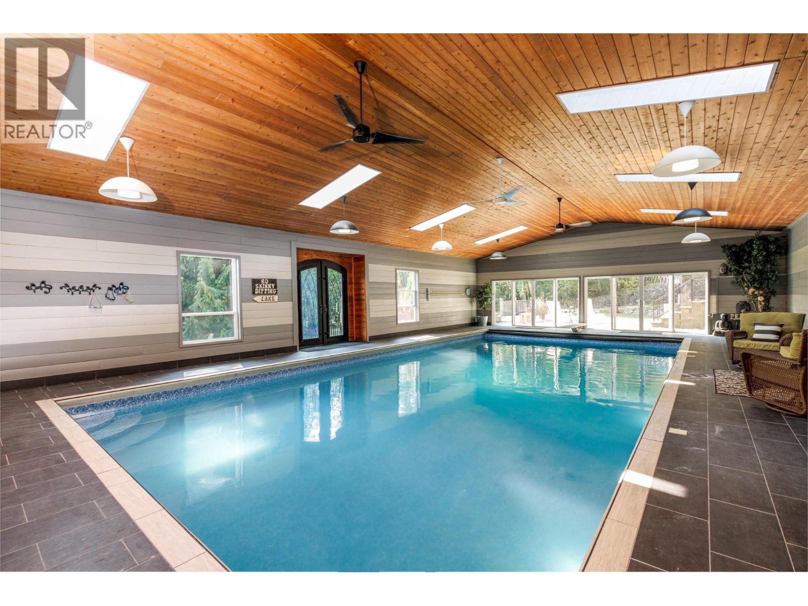 6171 50 Street Nw, Salmon Arm, BC - Indoor Photo Showing Other Room With In Ground Pool