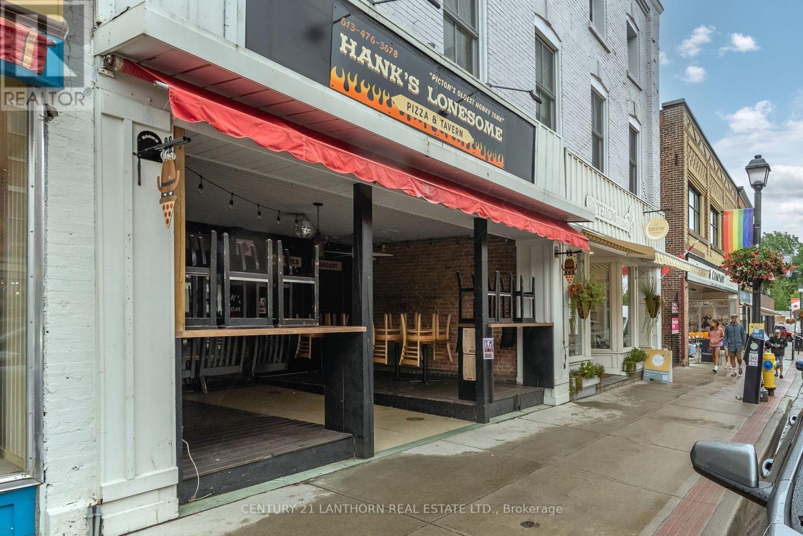 279-281 Picton Main Street, Prince Edward County (Picton), ON