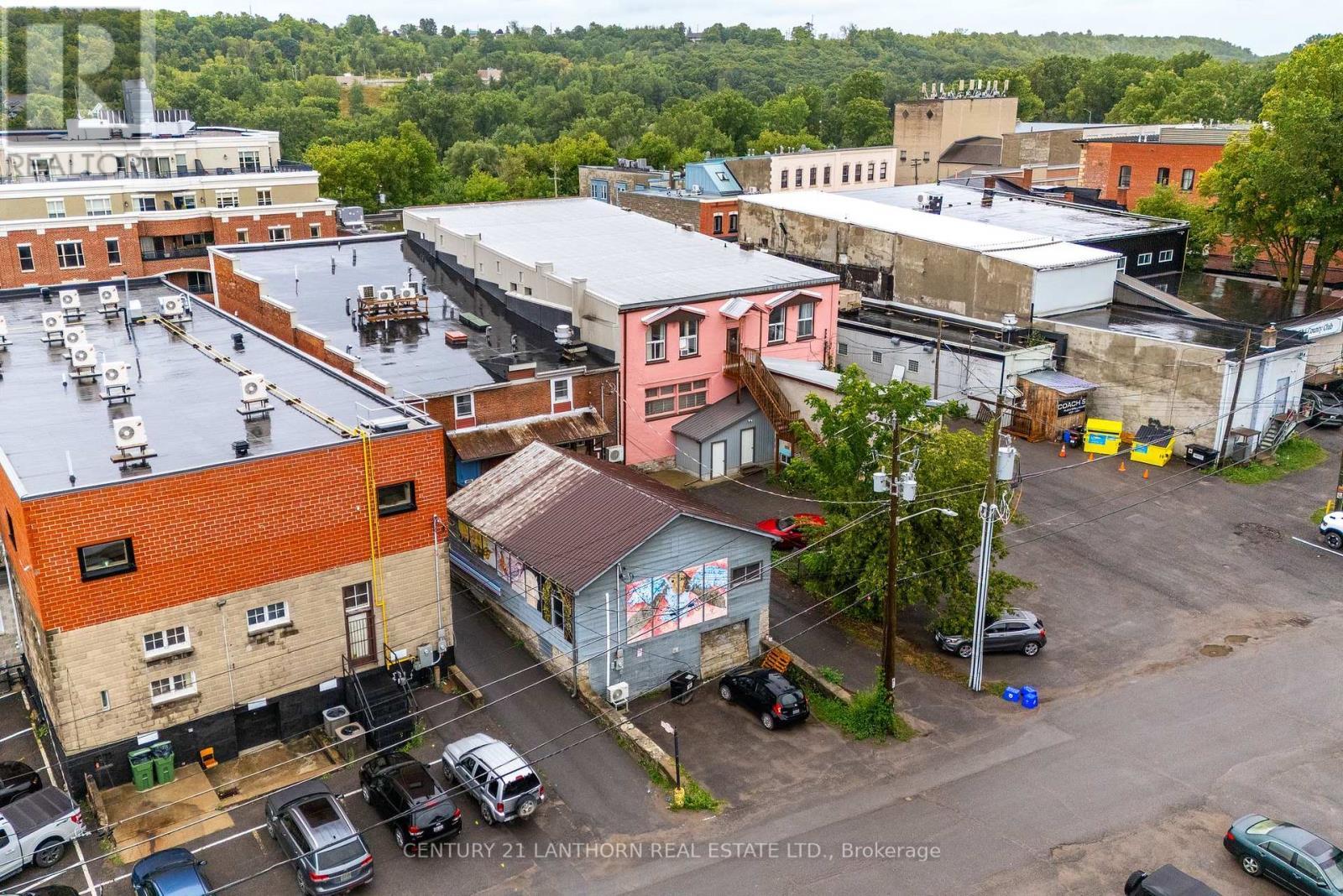 279-281 Picton Main Street, Prince Edward County (Picton), ON