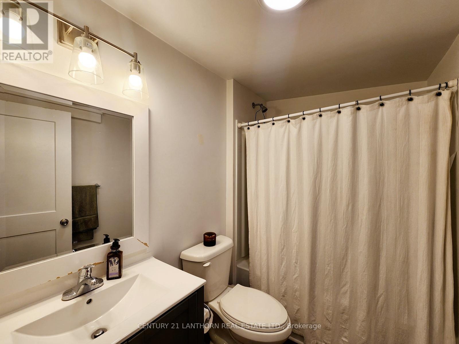 279-281 Picton Main Street, Prince Edward County (Picton), ON