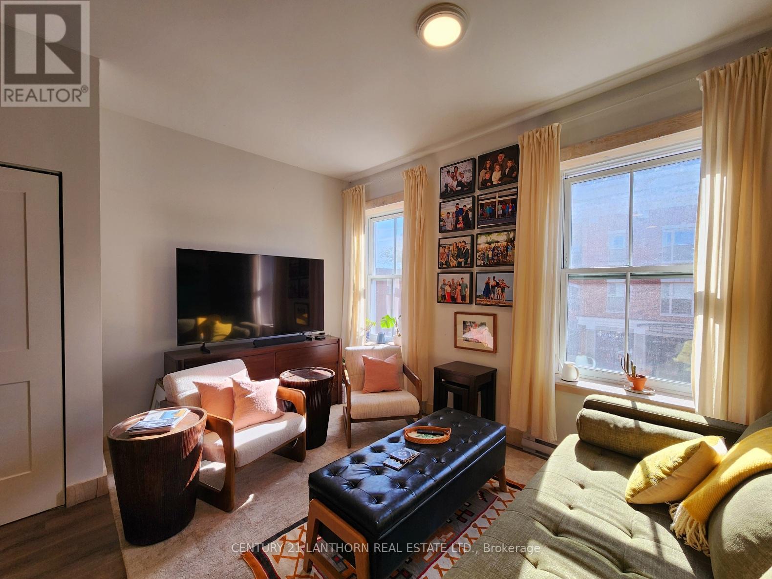 279-281 Picton Main Street, Prince Edward County (Picton), ON