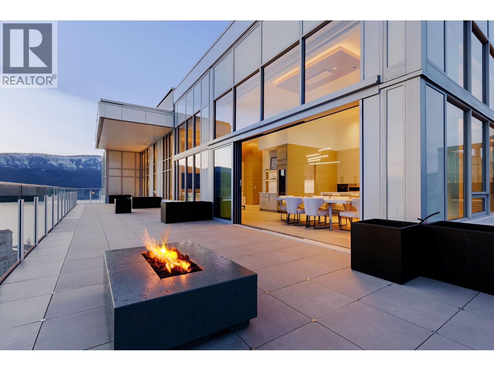 1181 Sunset Drive Unit# 2901, Kelowna, BC - Outdoor With Exterior