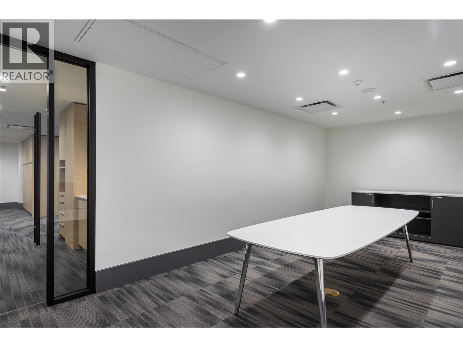 1181 Sunset Drive Unit# 2901, Kelowna, BC - Indoor