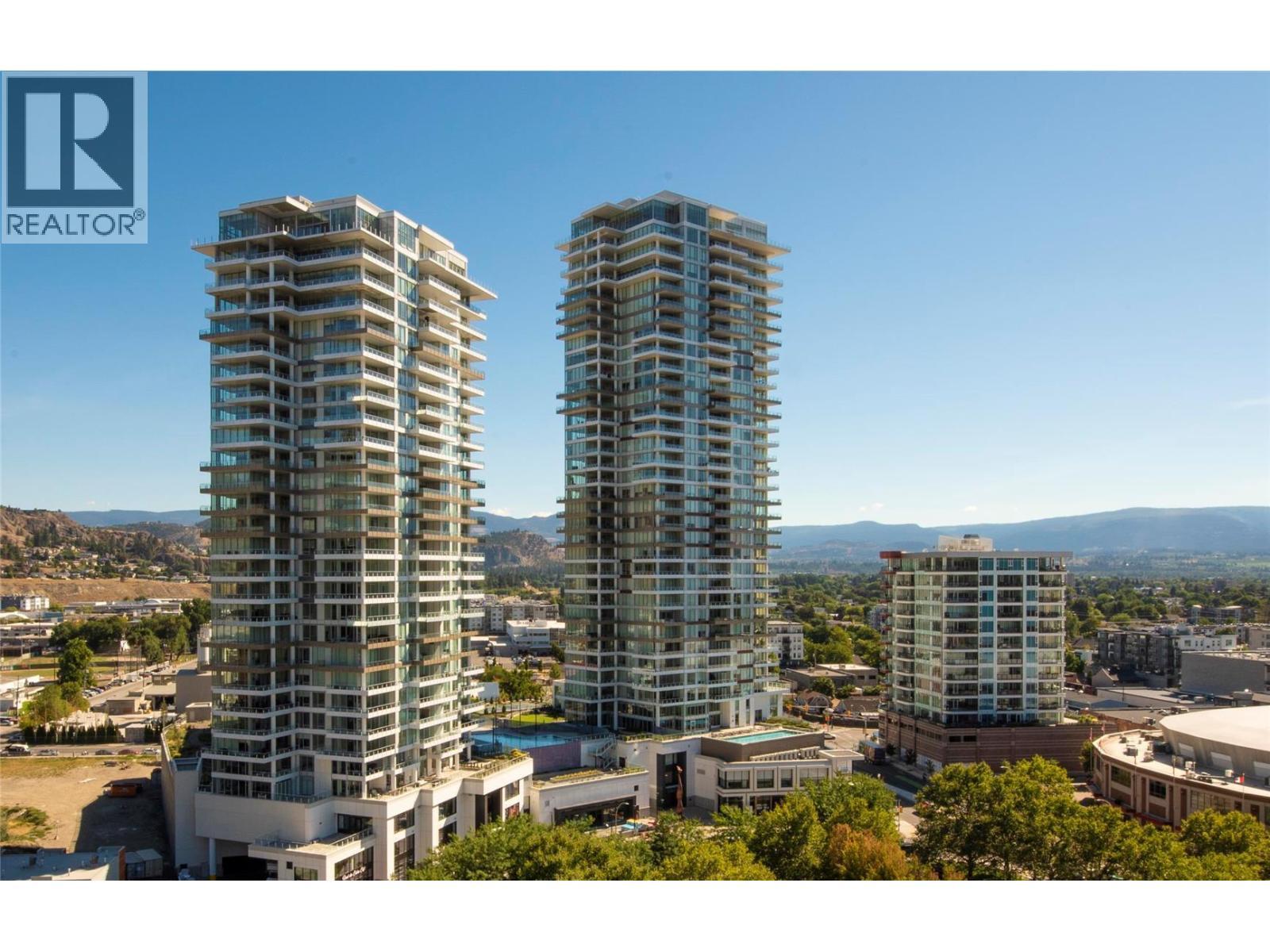1181 Sunset Drive Unit# 2902, Kelowna, BC - Outdoor With Facade