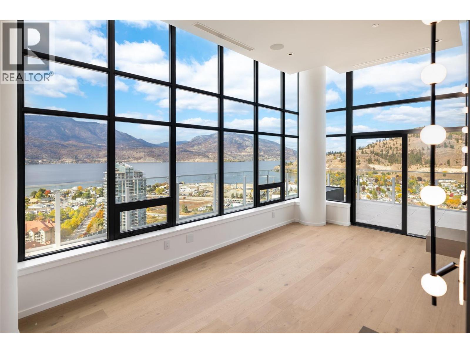 1181 Sunset Drive Unit# 2902, Kelowna, BC - Indoor Photo Showing Other Room