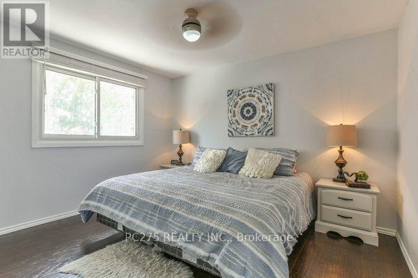 221 Admiral Drive, London East (East I), ON - Indoor Photo Showing Bedroom
